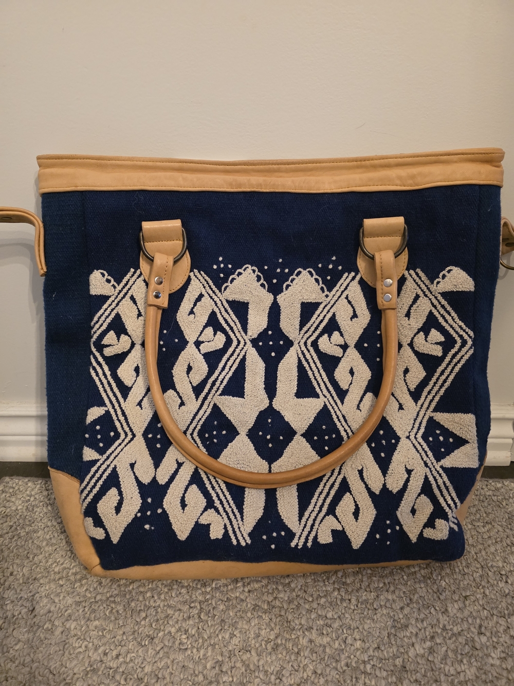 Peruvian Women's Carryall